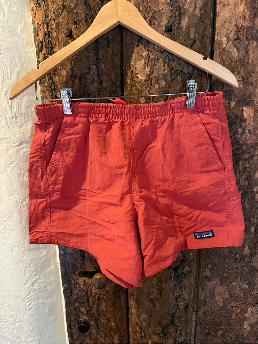 Patagonia medium baggies Women's Red Elastic-Waist Shorts